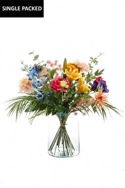 Kunstbloemen boeket Pretty Powerful met kleurrijke bloemen in o.a. roze, geel, blauw en paars, geleverd zonder vaas.