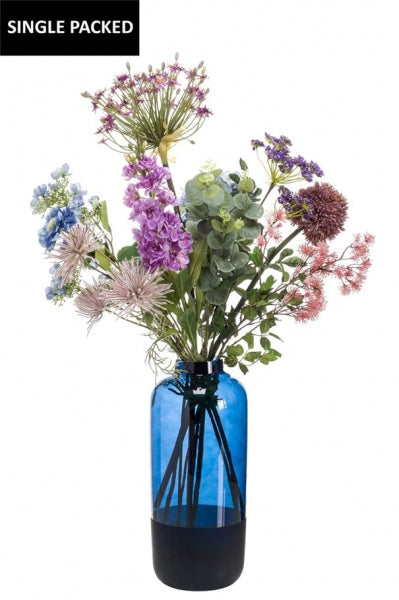 Kunstbloemen boeket Power of Pastel in zachte kleuren met blauwe vaas, perfect als blijvende eyecatcher in elk interieur.