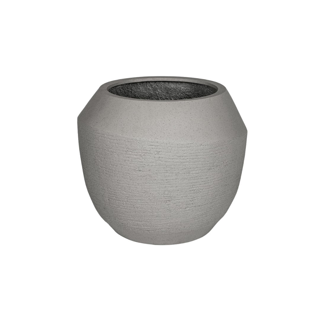 Plantenpot Ruvido met robuuste klei-look, gemaakt van lichtgewicht fiberglass. Geschikt voor binnen en buiten, perfect voor grote planten.